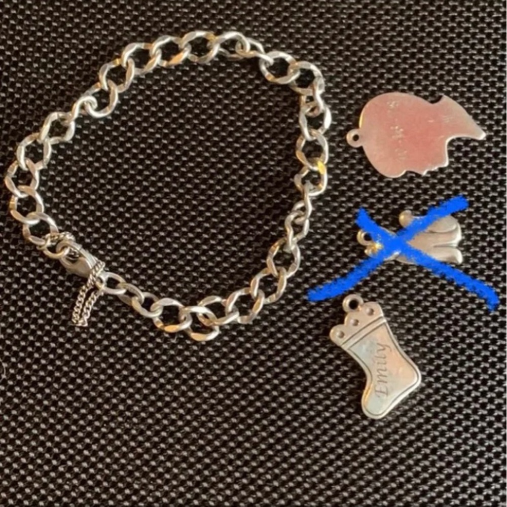 BRACELET SOLDJames Avery bracelet and charms